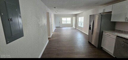 212 Kraft Ave in Panama City, FL - Building Photo - Building Photo