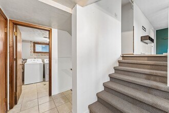 13116 Southdale Cir in Omaha, NE - Building Photo - Building Photo