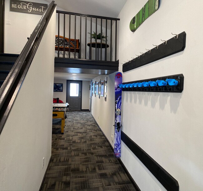 348 Lowe St Rentals in Valdez, AK