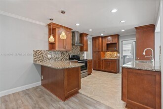 8930 NW 23rd St in Pembroke Pines, FL - Building Photo - Building Photo