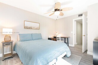 9844 NW 6th Ct in Plantation, FL - Building Photo - Building Photo