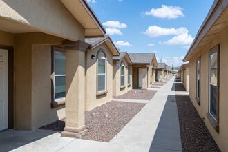 Patriot Palms in El Paso, TX - Building Photo - Building Photo