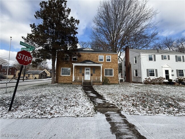 2131 Dennison Pl NW in Canton, OH - Building Photo - Building Photo