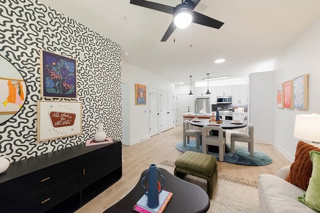 Cortland South End in Charlotte, NC - Building Photo - Building Photo