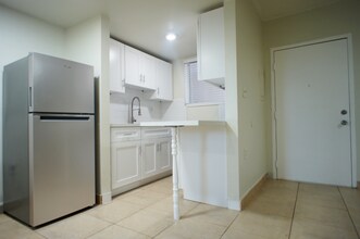 131 Antiquera Ave in Coral Gables, FL - Building Photo - Building Photo