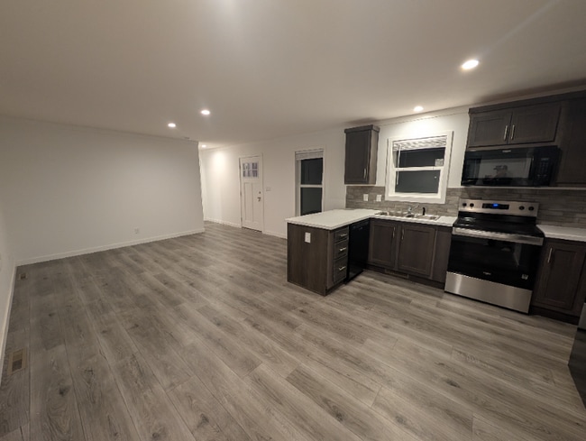 property at 39021 Holly Ln