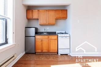 4546 N Damen Ave in Chicago, IL - Building Photo - Building Photo