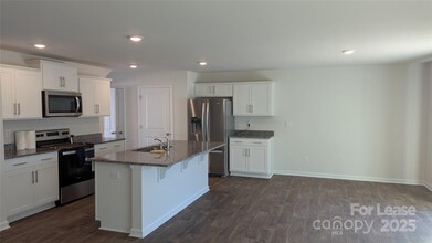 2114 Allium Dr in Charlotte, NC - Building Photo - Building Photo
