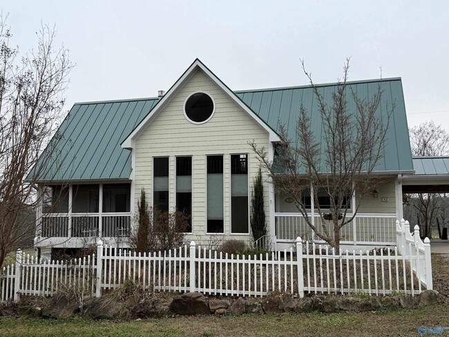 property at 542 Holmes Drake Rd