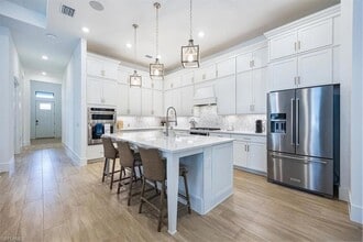9445 Caymas Ter in Naples, FL - Building Photo - Building Photo