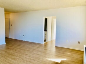 3701 S George Mason Dr, Unit 2101 North in Falls Church, VA - Building Photo - Building Photo