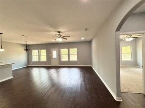 303 E Malloy Bridge Rd in Seagoville, TX - Building Photo - Building Photo