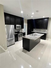 1201 E Camellia Ave in McAllen, TX - Building Photo - Building Photo