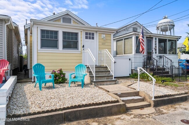 property at 259 Sheridan Ave