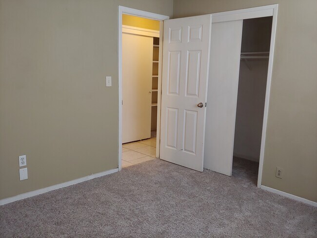 996 S 7th St, Unit Ground Fl in San Jose, CA - Building Photo - Building Photo