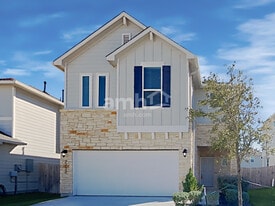 2732 Geronimo Creek in New Braunfels, TX - Building Photo
