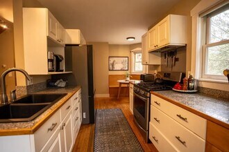 421 Farmer Dr in St Johnsbury, VT - Building Photo - Building Photo