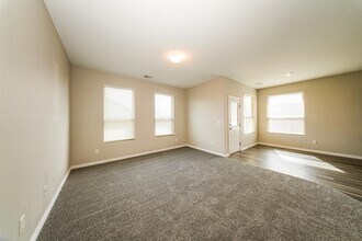 2516 Colby Ct in Yukon, OK - Building Photo - Building Photo