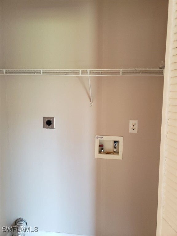 1101 SW 48th Terrace in Cape Coral, FL - Foto de edificio - Building Photo