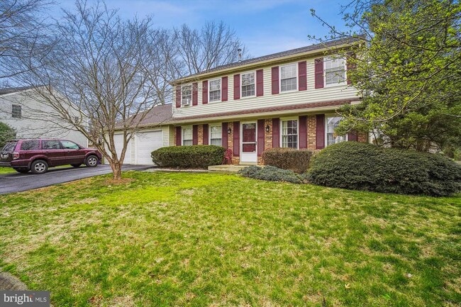 15608 Wapello Way in Rockville, MD - Building Photo - Building Photo