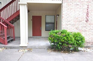 11300 Nicole Cove in Austin, TX - Building Photo