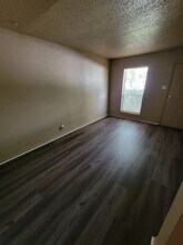 1609 Welsh Ave in College Station, TX - Building Photo - Building Photo