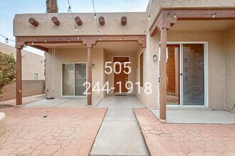 2820 Monument Dr NW in Albuquerque, NM - Building Photo - Building Photo