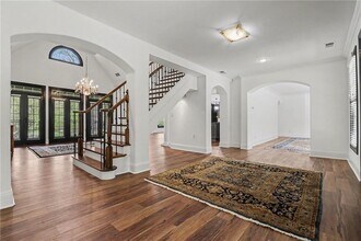 3950 Spalding Dr in Sandy Springs, GA - Building Photo - Building Photo