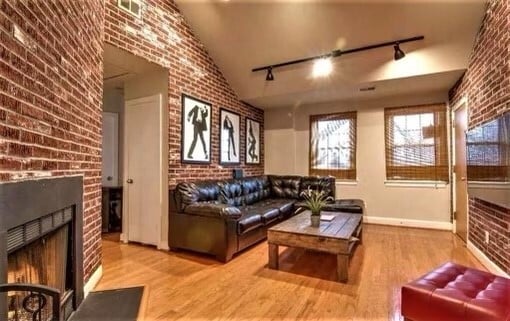 2701 Arlington Blvd, Unit 201 in Arlington, VA - Building Photo - Building Photo