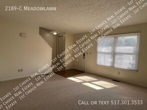 2189 Meadowlawn Dr in Holt, MI - Building Photo - Building Photo