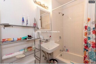 27 Glenville Ave in Boston, MA - Foto de edificio - Building Photo