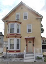 94 Rockaway St, Unit Unit 1 in Lynn, MA - Building Photo