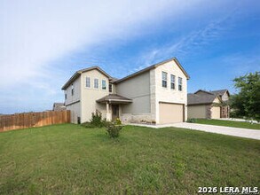 22146 Pivot in San Antonio, TX - Building Photo - Building Photo