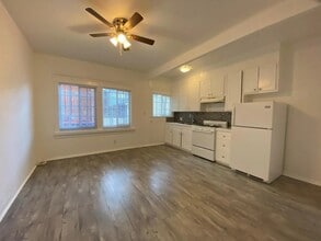 26 Westminister Avenue, in Venice, CA - Foto de edificio - Interior Photo