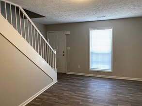 255 Foxworth Dr in Jackson, TN - Building Photo - Building Photo