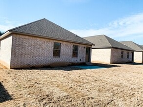 260 Wolf Den Dr in Jonesboro, AR - Foto de edificio - Building Photo
