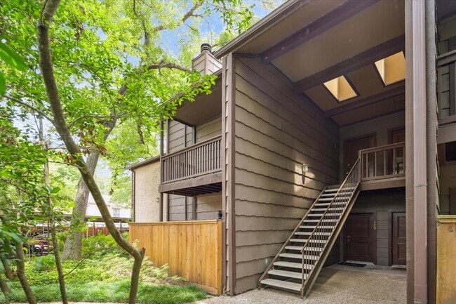 11711 Memorial Dr in Houston, TX - Building Photo - Building Photo