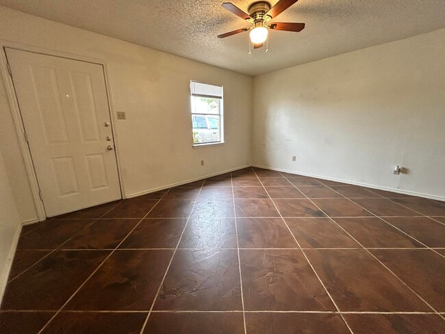 4622 Erskine St in Lubbock, TX - Building Photo - Building Photo