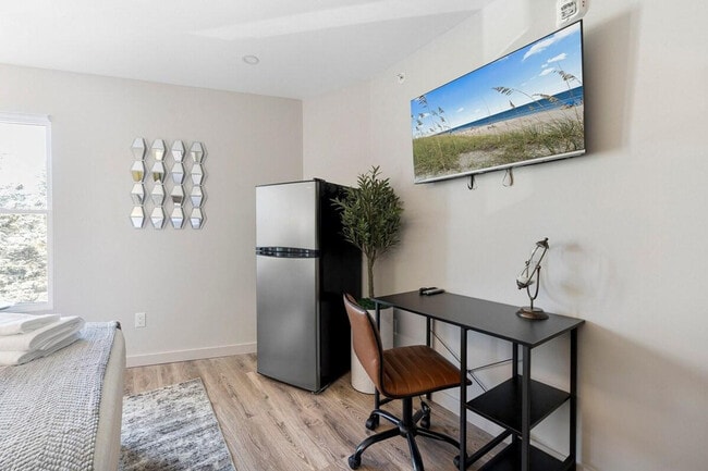 138 Wickham Ave in Middletown, NY - Building Photo - Building Photo