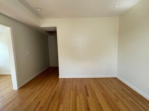 6905 Belair Rd in Baltimore, MD - Building Photo - Building Photo