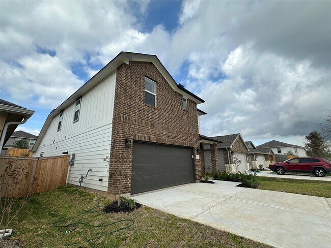 1908 Velvet Oak Ln in Conroe, TX - Foto de edificio - Building Photo
