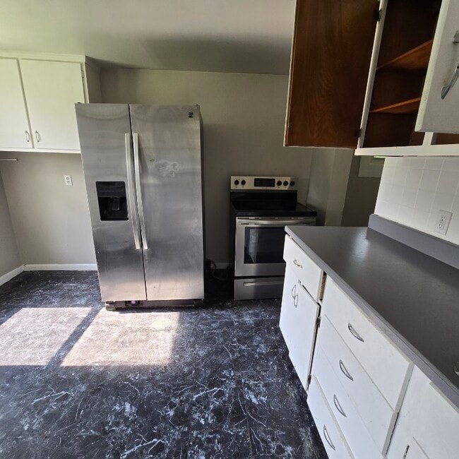 property at 55-57-57 W Parkwood Ave