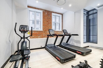 King Street Appartements in Montréal, QC - Building Photo - Interior Photo