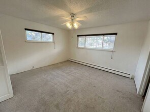 1685 S Kenton Way in Aurora, CO - Building Photo - Building Photo