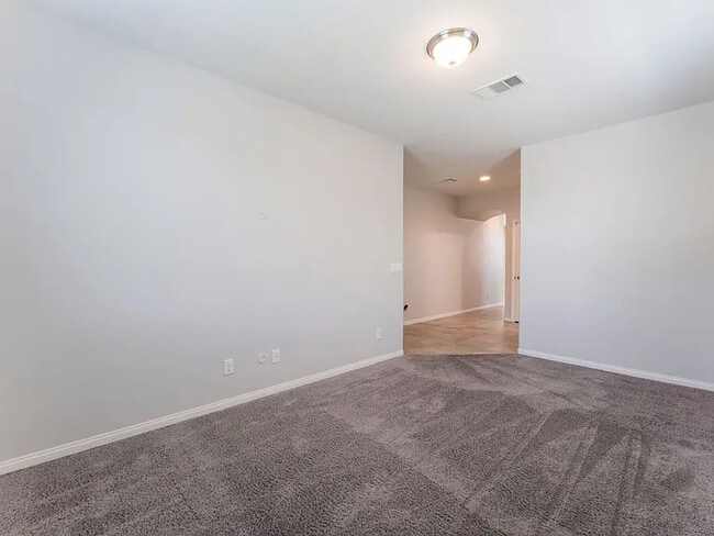 5904 Galway Bay St in North Las Vegas, NV - Foto de edificio - Building Photo