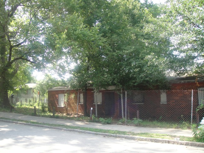 385 Joseph E Lowery Blvd NW in Atlanta, GA - Building Photo - Building Photo