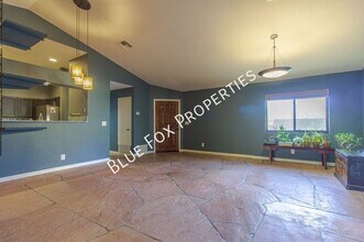 4780 W Lessing Ln in Tucson, AZ - Building Photo - Building Photo