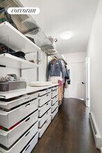 275 Vanderbilt Ave in Brooklyn, NY - Foto de edificio - Building Photo