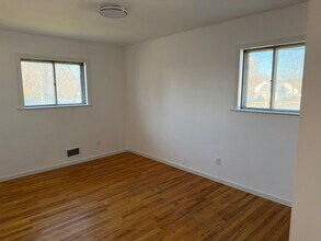 280 Pemaco Ln in Uniondale, NY - Building Photo - Building Photo