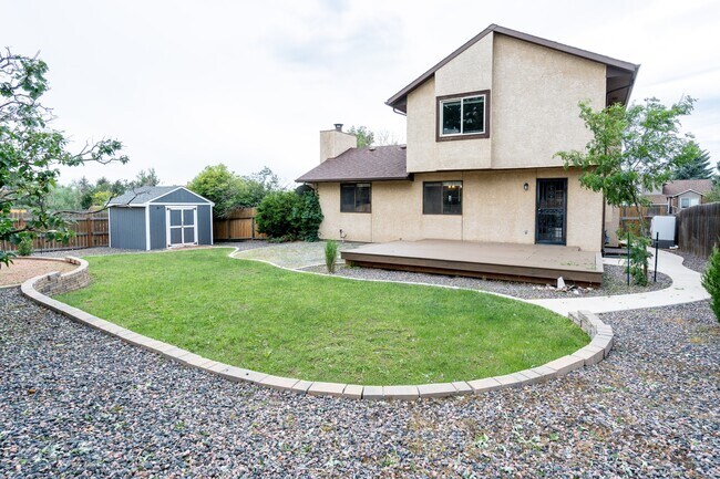 8415 Blue Sky Dr in Colorado Springs, CO - Building Photo - Building Photo